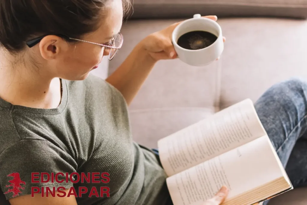 Leyendo con café